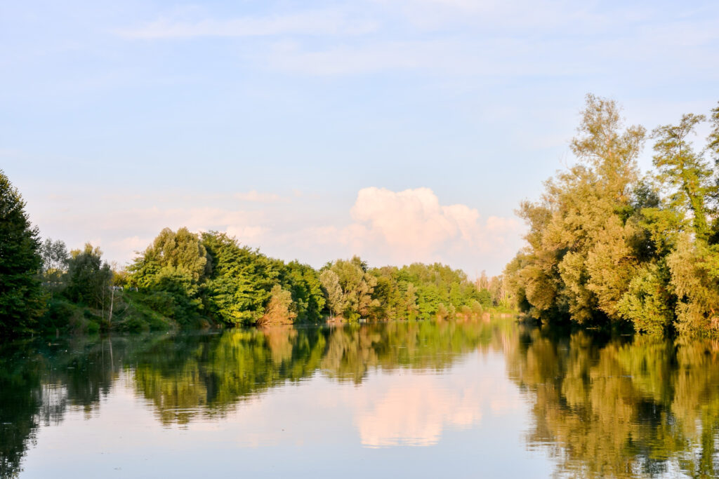 Picturesque View Brenta River North Italy 1024x683